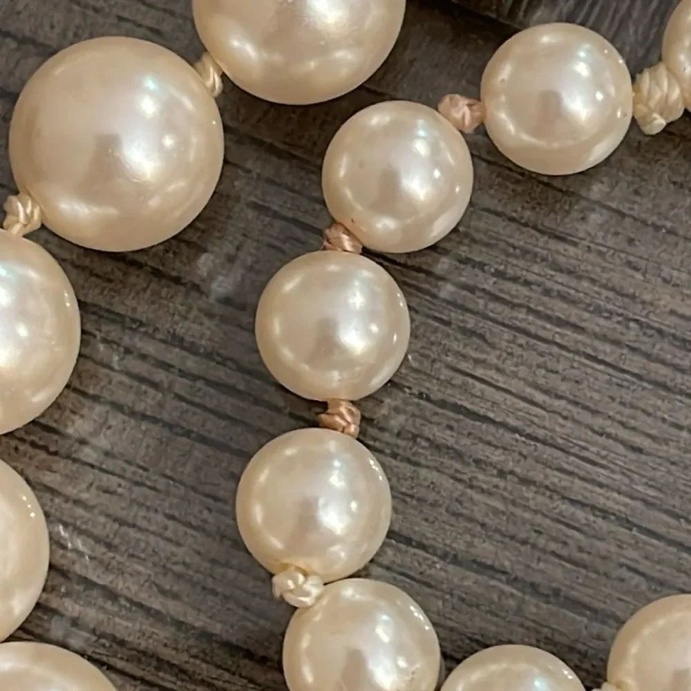 Gerard Yosca Faux Pearl Bronze - Antique Gold-Tone Chain Necklace - Picture 3 of 16